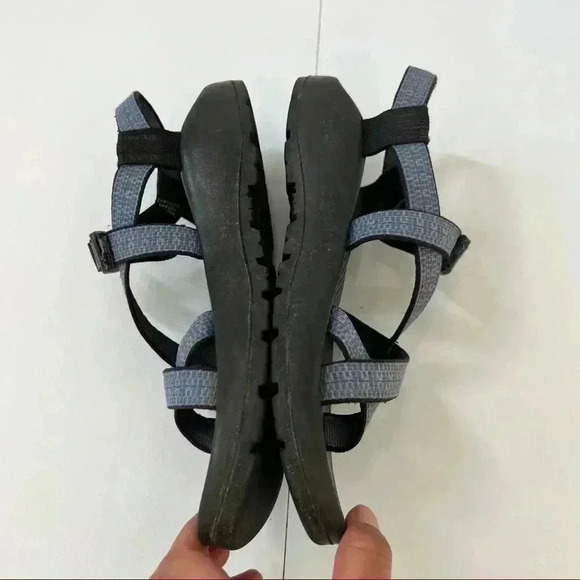 Chaco Womens Vibram sole Made In USA Size 10 Strappy Toe-Post Sport Sandals Blue - Picture 4 of 7